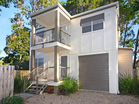 FLIP FLOP INN - Accommodation Sunshine Coast 0