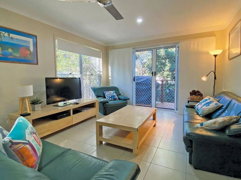 FLIP FLOP INN - Accommodation Sunshine Coast 2