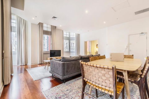 Fabulous Collins Street Luxury 2 BR Apartment - Accommodation Sunshine Coast 1