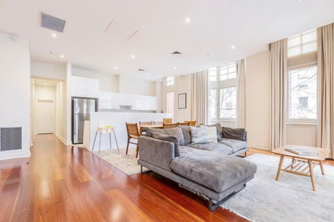 Fabulous Collins Street Luxury 2 BR Apartment - Accommodation Sunshine Coast 4