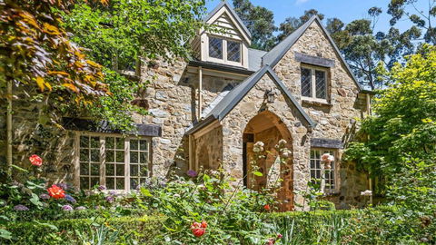 FROGWELL HOLLOW Immerse Into An Idyllic Fairytale - Accommodation Sunshine Coast 0