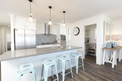 FYNE SHORES - Accommodation Sunshine Coast 3