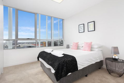 G1903S - Zetland Heights Sunset Vista - Accommodation Sunshine Coast 4