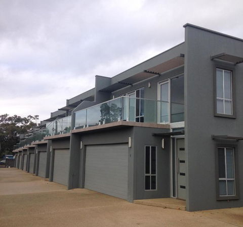 Griffith Prestige Apartments - Accommodation Sunshine Coast 3