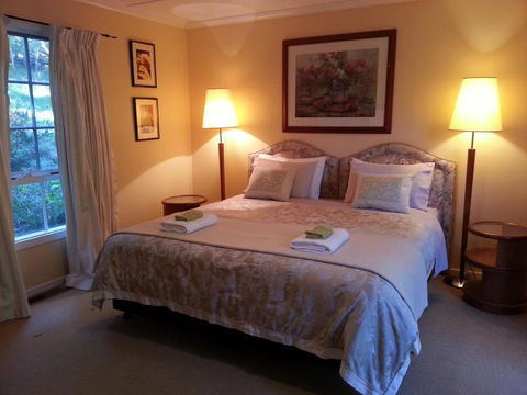 HEALESVILLE GETAWAY - Accommodation Sunshine Coast 3