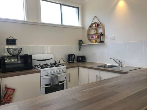 Heart Of The Farm Country Cottage In Tallarook - Accommodation Sunshine Coast 3