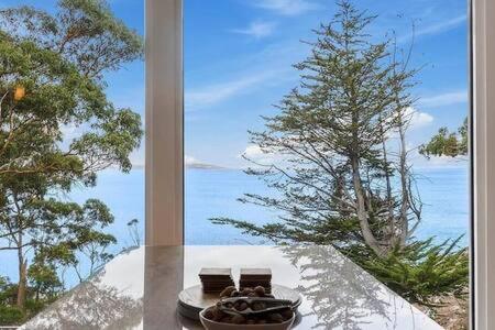 Hidden Bay Retreat-5 Bed- 15min To Hobart - Accommodation Sunshine Coast 2