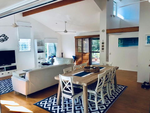 Ibis 3 House - Accommodation Sunshine Coast 3