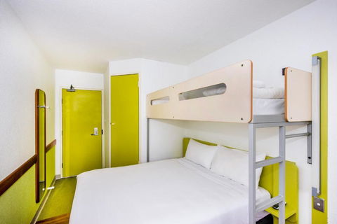 Ibis Budget - Newcastle - Accommodation Sunshine Coast 2