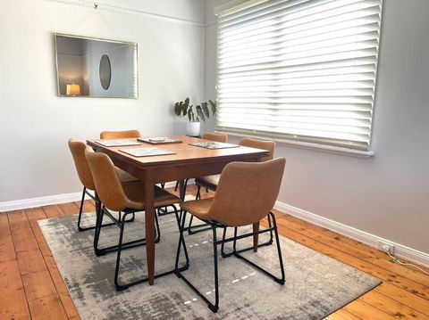 House With Forest Views - Accommodation Sunshine Coast 1