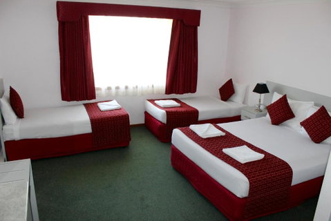 Hume Villa Motor Inn - Accommodation Sunshine Coast 2
