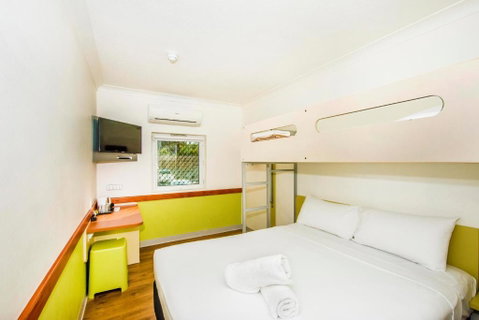 Imperial Motel Windsor - Accommodation Sunshine Coast 0