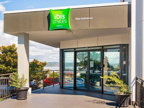 Ibis Styles The Entrance - Accommodation Sunshine Coast 2