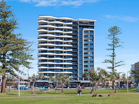 Iconic Apartments 704 - Accommodation Sunshine Coast 2