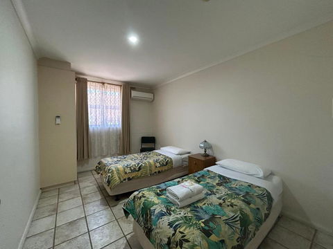 IGrand Motel - Accommodation Sunshine Coast 2