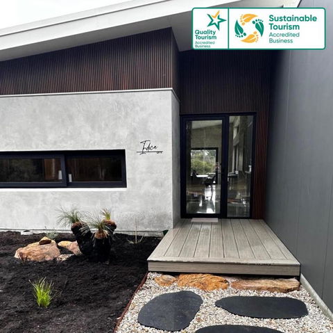 INDICA HEMP HOUSE - Multi Award Winning-Luxury-Eco Designed House-lake Views-hot Tub-Cinema - Accommodation Sunshine Coast 0
