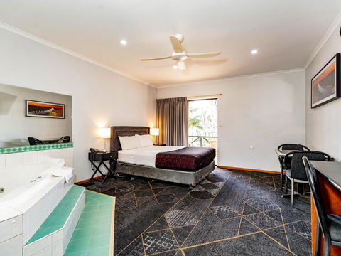 Hotel Renmark - Accommodation Sunshine Coast 3