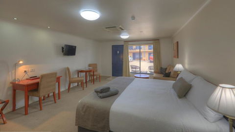 INVERELL RSM CLUB MOTEL - Accommodation Sunshine Coast 1