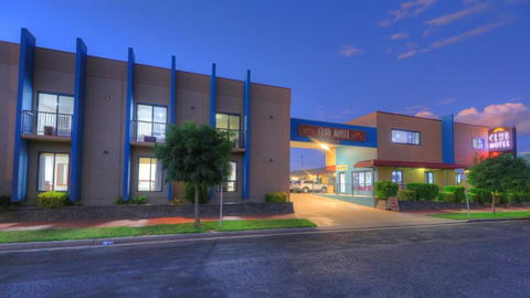 INVERELL RSM CLUB MOTEL - Accommodation Sunshine Coast 0