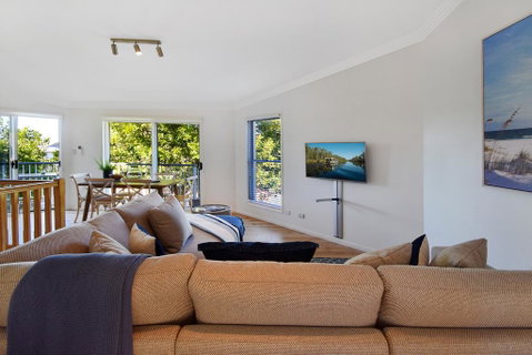 Advance Place - Accommodation Sunshine Coast 3