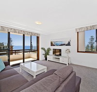 Akuna 18 6 Joffre Street - Accommodation Sunshine Coast