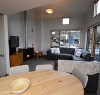 Akuna 3 - Accommodation Sunshine Coast