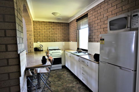 Albury Allawa Motor Inn - Accommodation Sunshine Coast 1
