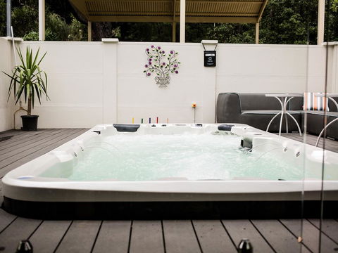 Aldgate Lodge Bed & Breakfast - Accommodation Sunshine Coast 1