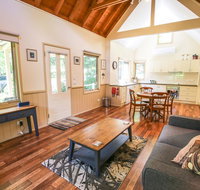 Alpine Arnica Cottage 1 - Accommodation Sunshine Coast