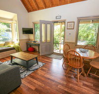 Alpine Arnica Cottage 2 - Accommodation Sunshine Coast