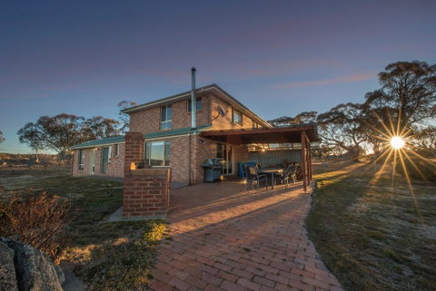 Alpine Drovers Rest - Accommodation Sunshine Coast 0