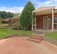 Alpine Mist - Spacious 5 bedroom home - Accommodation Sunshine Coast
