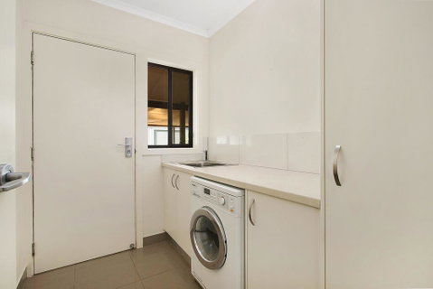 Alpine Streamside - Accommodation Sunshine Coast 2
