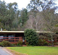 Alrima Lodge Bright - Accommodation Sunshine Coast