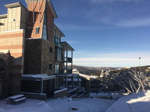 Alto 203 - Accommodation Sunshine Coast 1