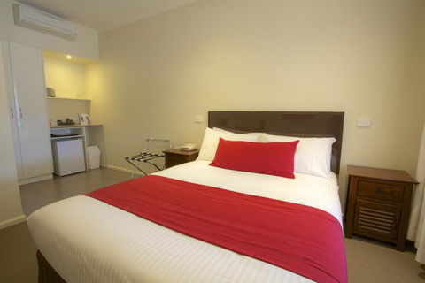 Amaroo Motel - Accommodation Sunshine Coast 0