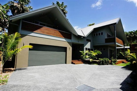 AMORE - Accommodation Sunshine Coast 0