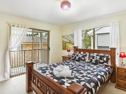 Anne's Beach Getaway - Accommodation Sunshine Coast 0