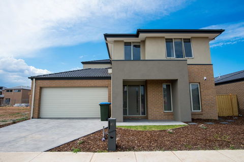Apple House Point Cook - Accommodation Sunshine Coast 0