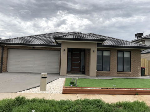 Apple House Upper Point Cook - Accommodation Sunshine Coast 0