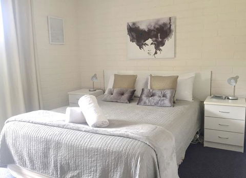 Aquarius Batehaven - Accommodation Sunshine Coast 0