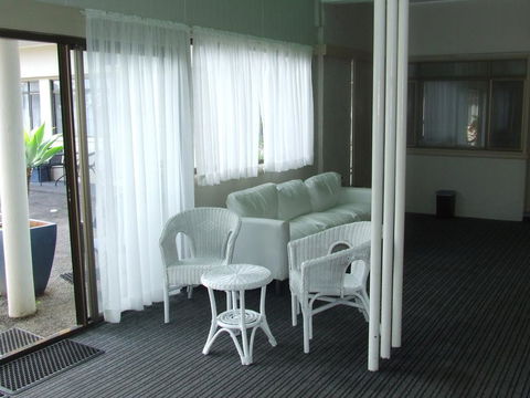 Aquarius Motel - Accommodation Sunshine Coast 1
