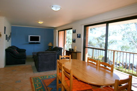 Aranda 3/25 Townsend Street - Accommodation Sunshine Coast 2