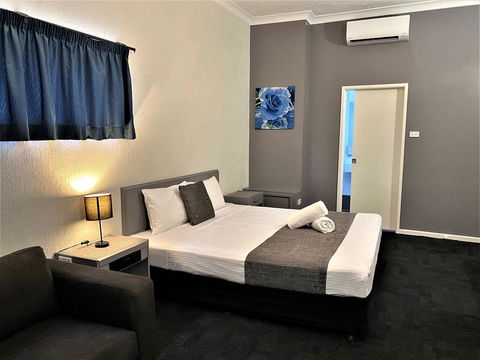 Archer Park Motel - Accommodation Sunshine Coast 0