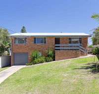 Argyle Cottage' 41 Argyle Avenue - great family home for holidays - Accommodation Sunshine Coast