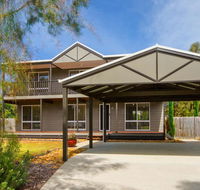 Art House - Accommodation Sunshine Coast