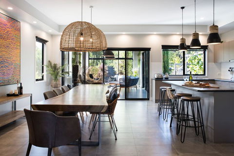 Arya - Accommodation Sunshine Coast 0