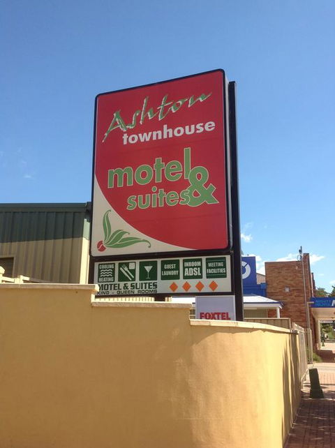 Ashton Motel - Accommodation Sunshine Coast 3