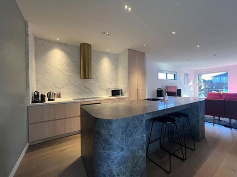 Luxurious Family Retreat - Accommodation Sunshine Coast 0