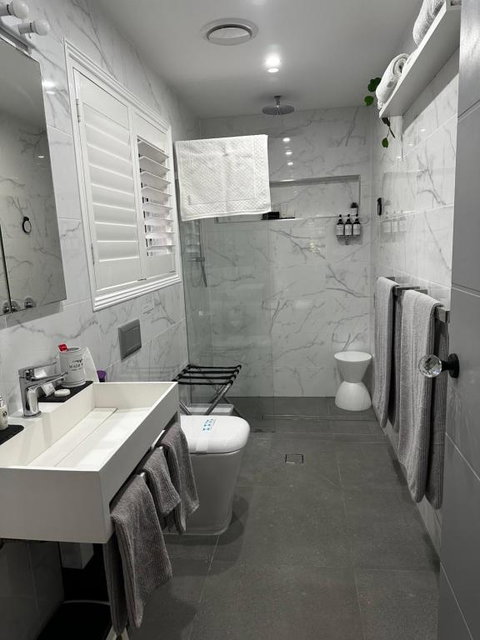 Luxury Boutique Self-Contained Private Granny Flat - Accommodation Sunshine Coast 2